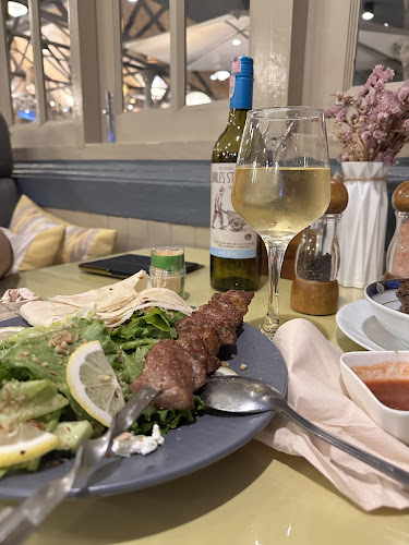 Comentarii opinii despre Caravan