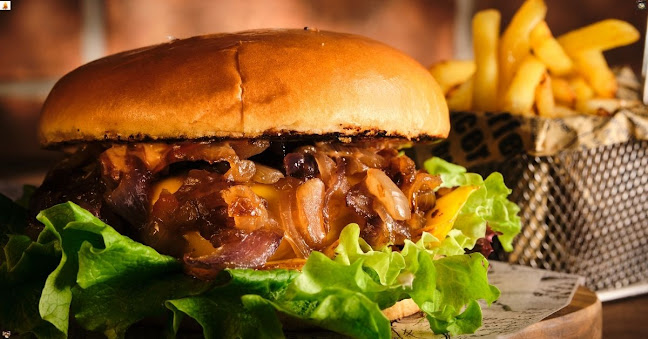 Kindee Pizzeria & Steak House - อำเภอถลาง