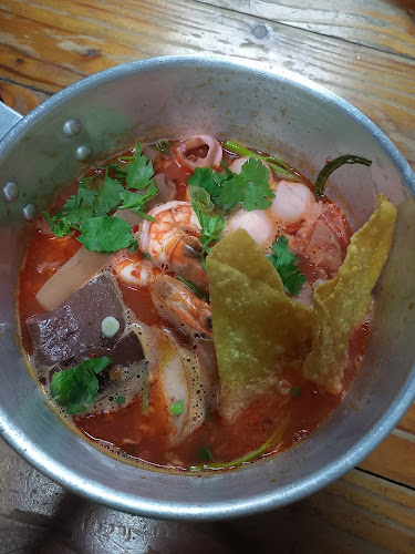 กะเพราข้าวมัน - อำเภอบางละมุง