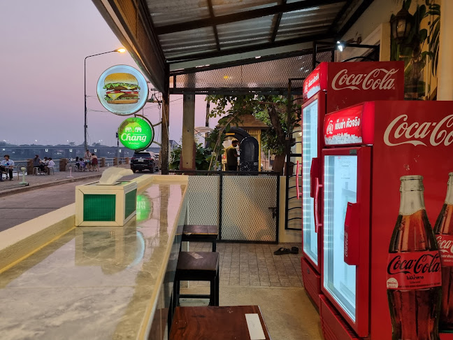 Comentarii opinii despre bennie burgers