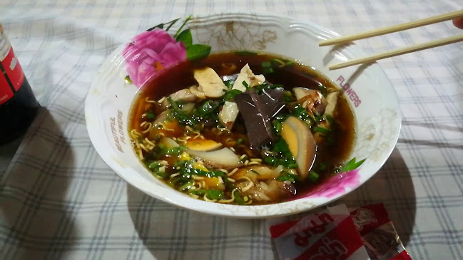 ก๋วยจั๊บนายปู้