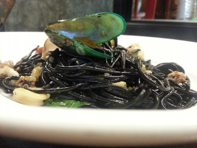 Coffee & Steak - อำเภอกระทุ่มแบน