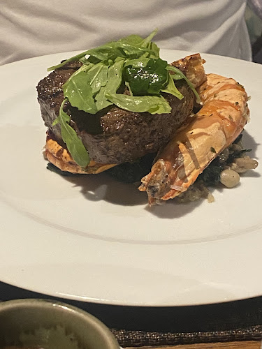 Opinii despre Dr Frogs Bar & Grill în อำเภอเกาะสมุย - การบริการอาหารและที่พัก