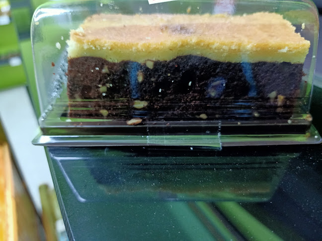 บ้านอุ่นเบเกอรี่ - การบริการอาหารและที่พัก