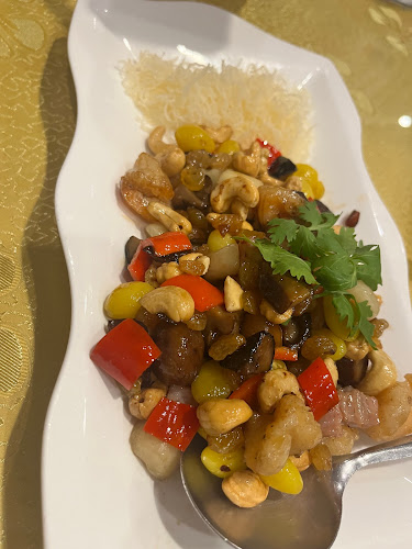 Comentarii opinii despre ครัวสยาม ภัตตาคาร & โต๊ะจีน