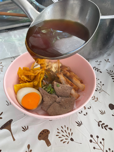 ร้านอิ่มแปล้ by ลูกตั๊ก