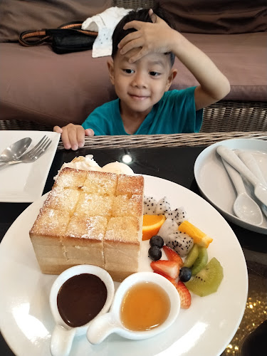 Comentarii opinii despre So Far So Good By Twins KT