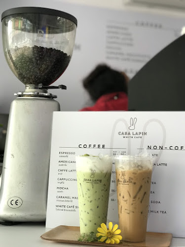 Casa Lapin white cafe Phitsanulok