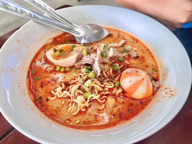 รสชาติแบบญี่ปุ่น,อาหารตามสั่งป้า - การบริการอาหารและที่พัก