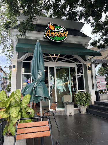 คาเฟ่ อเมซอน