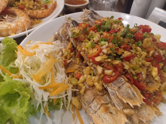 Opinii despre Food Market Kata în อำเภอเมืองภูเก็ต - การบริการอาหารและที่พัก