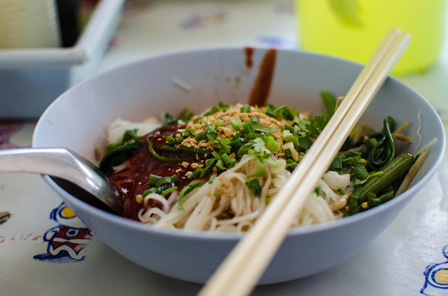 ร้านป้าจวบ เถ้าคั่ว - การบริการอาหารและที่พัก