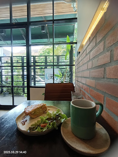 Comentarii opinii despre The Company