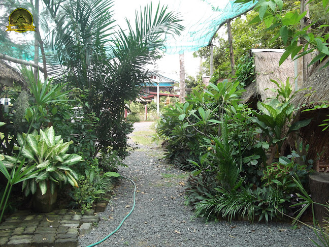 ร้านบุญเพชร - อำเภอ สนม