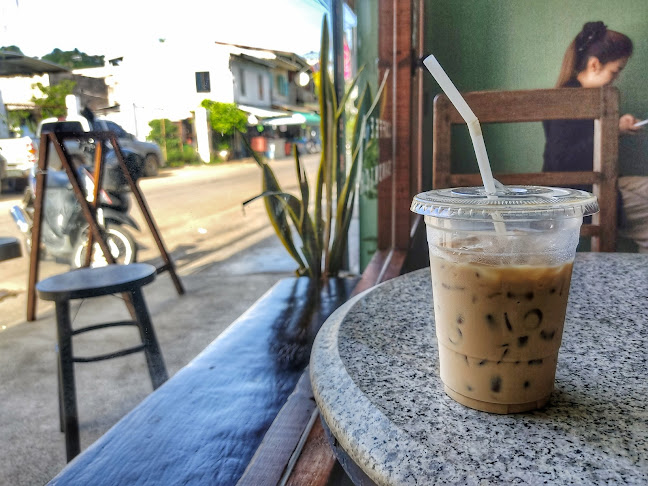 Comentarii opinii despre Tiny Table