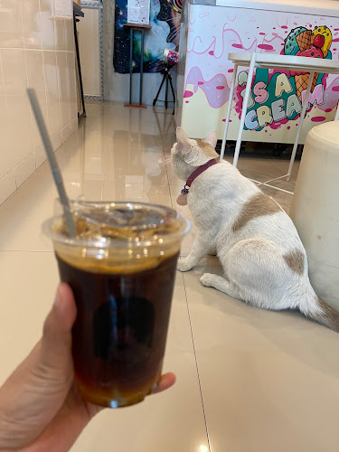 Opinii despre COFFEE HOUSE เฮ้ย…กาแฟ în อำเภอบางละมุง - การบริการอาหารและที่พัก