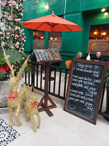 Comentarii opinii despre Irish Times Pub Phuket