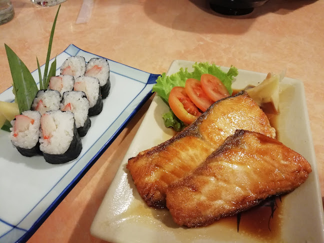 โทโมดาจิ - การบริการอาหารและที่พัก