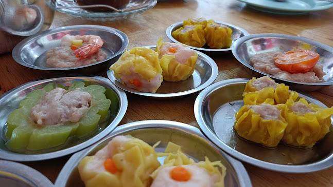 น้องเปิ้ลติ่มซำ - การบริการอาหารและที่พัก