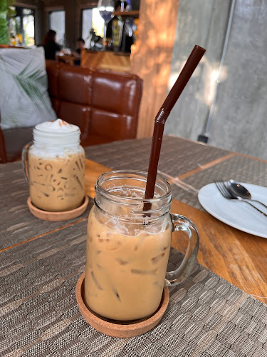 เรนฟอร์เรสคาเฟ่ พัทยา