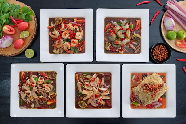 สถานียำโคราช - เมือง