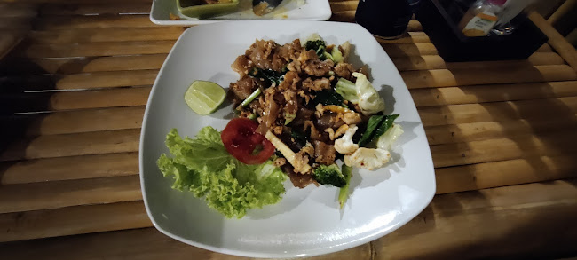 50 57 ซอย ไสยวน ตำบล ราไวย์ อำเภอเมืองภูเก็ต ภูเก็ต 83100