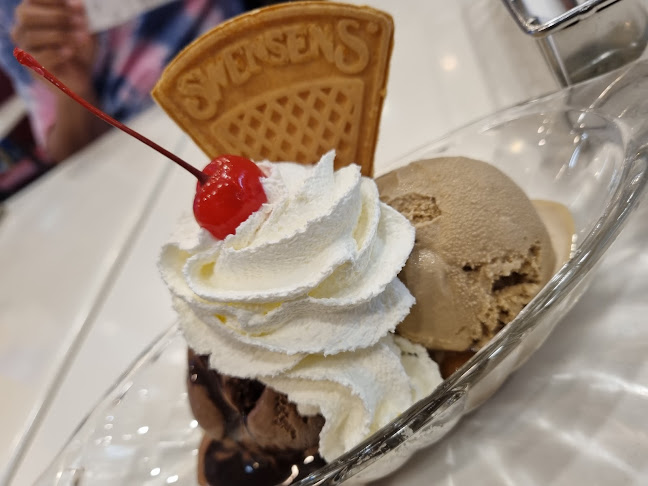 Comentarii opinii despre Swensen's สาขาโรบินสันจันทบุรี