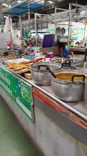 ตลาดสดสตาร์ ระยอง - การบริการอาหารและที่พัก