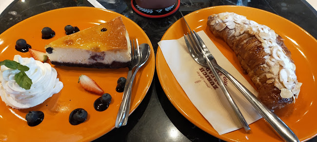 Zurich Bread Cafe - อำเภอบางละมุง