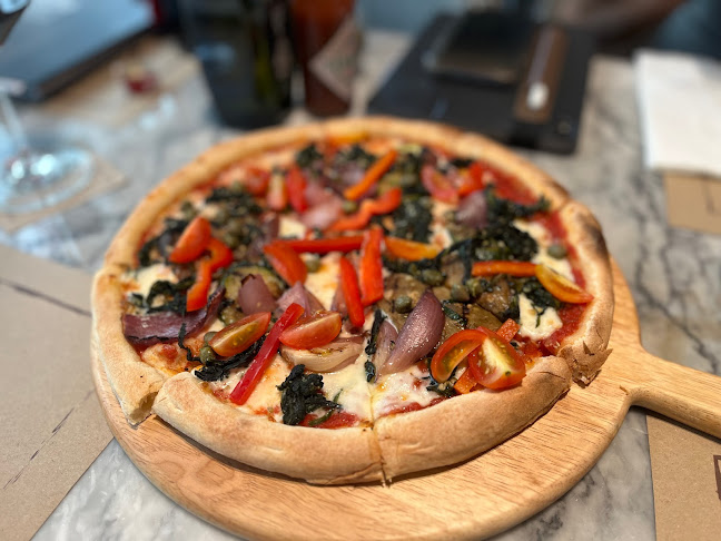 Wine Connection - การบริการอาหารและที่พัก