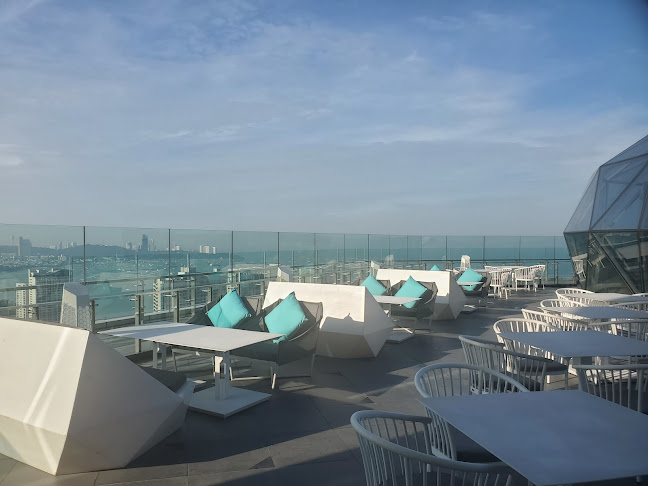 The Sky32 Restaurant