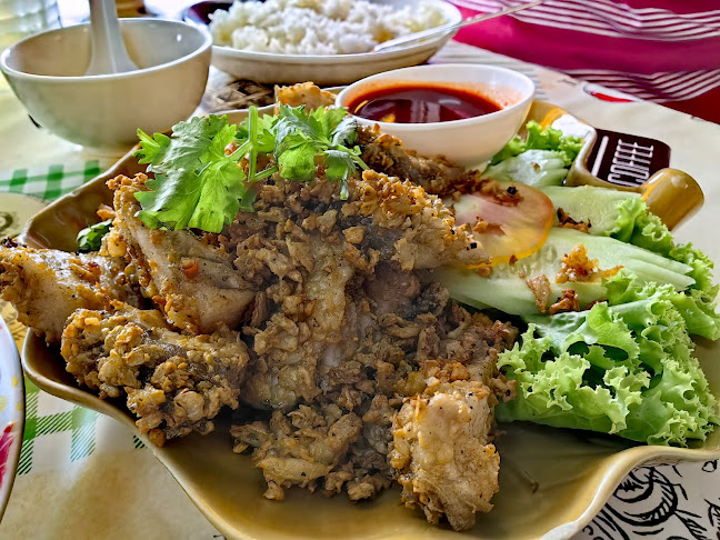 4 15 ถ. ศักดิเดชน์ ตำบลตลาดเหนือ อำเภอเมืองภูเก็ต ภูเก็ต 83000