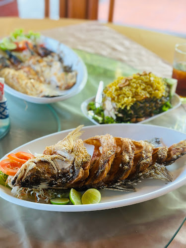 ภัตตาคารเสวย - การบริการอาหารและที่พัก