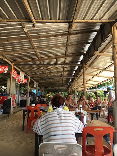 Comentarii opinii despre Daeng's Restaurant