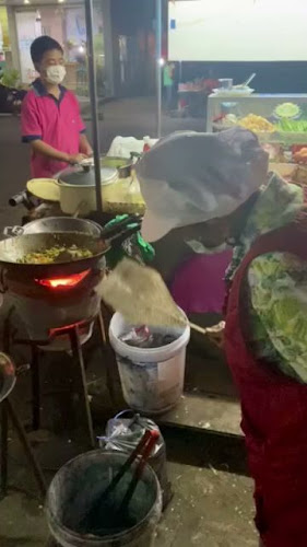 ผัดไทยป้าสมเจ้าเก่า