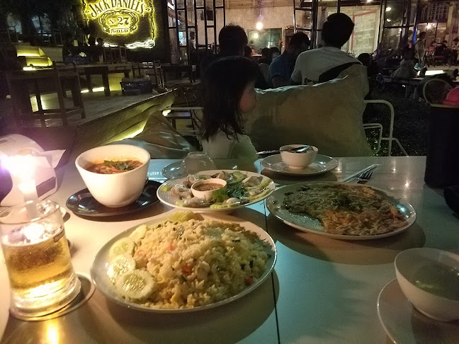 Opinii despre คาเฟ่ เดอ บีช พัทยา în อำเภอบางละมุง - การบริการอาหารและที่พัก