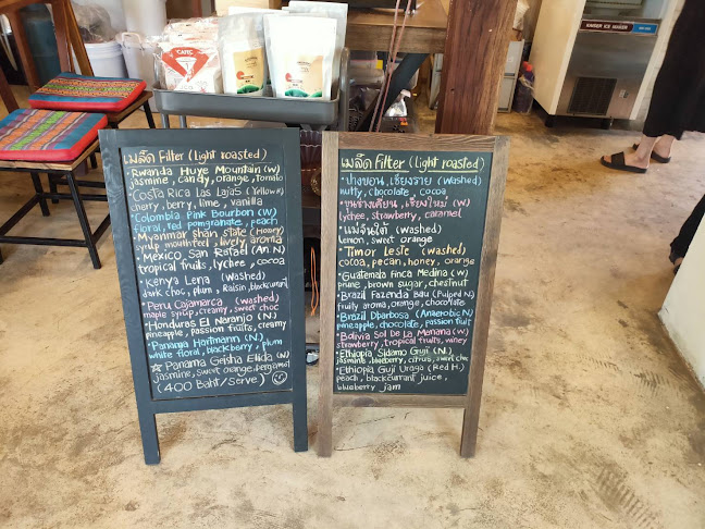 Saereesook ร้านกาแฟ เสรีสุข - การบริการอาหารและที่พัก