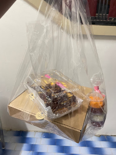 Comentarii opinii despre JNTodโท๊ด ของทอดปังปิ้งตรงข้ามสนามกีฬากลาง