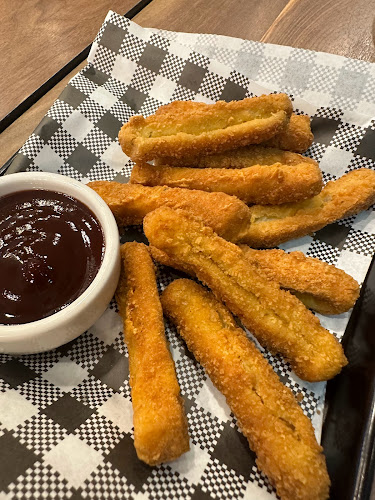 The Pizza Company Chaofa Phuket - การบริการอาหารและที่พัก