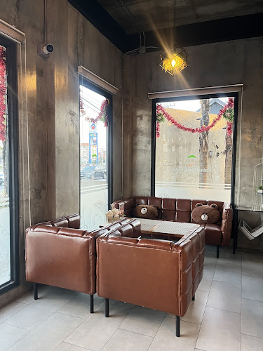 เรนฟอร์เรสคาเฟ่ พัทยา - อำเภอบางละมุง