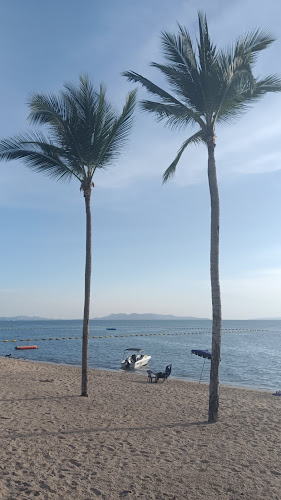 Akvavit Grill & Bar - การบริการอาหารและที่พัก