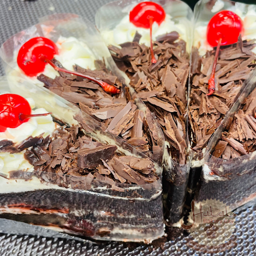 Halal Bakery Day - เมือง