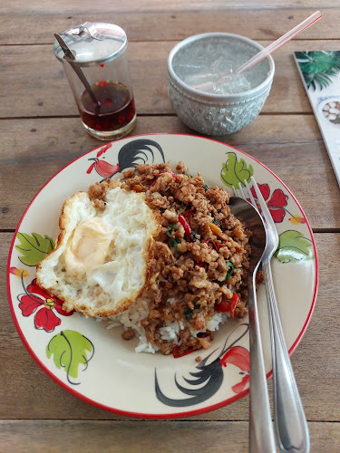 19, 16 ม.11 ถนน จ่านกร้อง ซอย 1 ตำบล ในเมือง อำเภอเมืองพิษณุโลก พิษณุโลก 65000