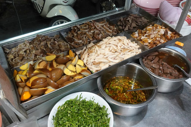 Comentarii opinii despre ก๋วยจั๊บนายปู้