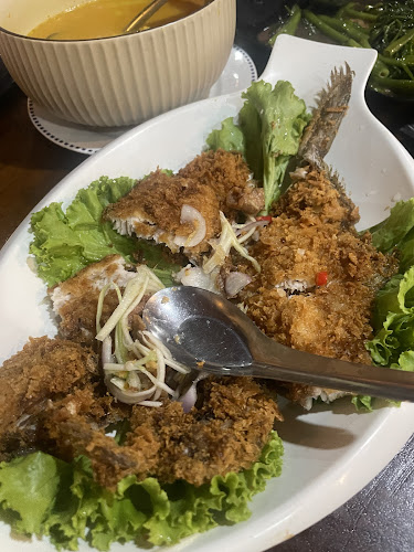 ร้านอาหารแสงทองโภชนา