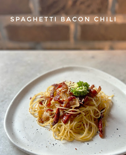 R space cafe & eatery - อำเภอเมืองอุบลราชธานี