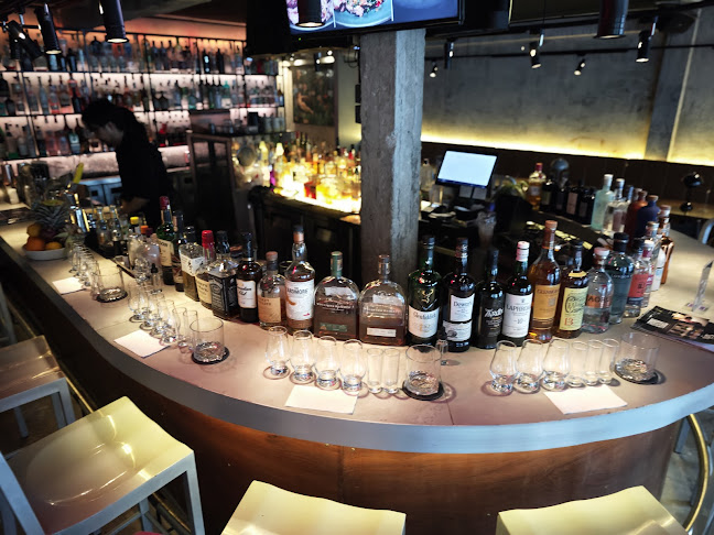 Sin Tonic Bar Hatyai - อำเภอหาดใหญ่