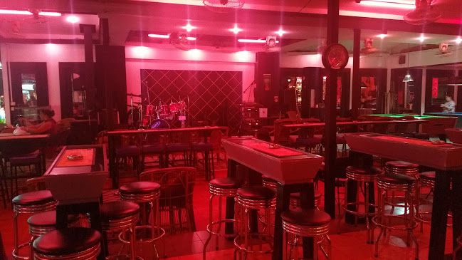 Toy Beer Bar - อำเภอบางละมุง