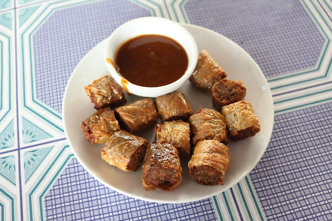 ลกเที้ยน ศูนย์รวมอาหารพื้นเมืองภูเก็ต