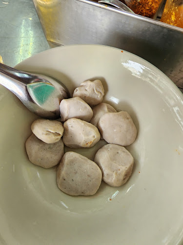 ถนัดศรีหาดใหญ่ (since 1969)肉丸 - อำเภอหาดใหญ่